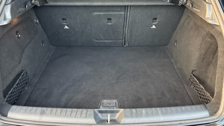 Mercedes-Benz GLA 250 4Matic AMG Line Premium Plus 5dr Auto Petrol Hatchback